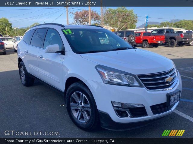 2017 Chevrolet Traverse LT in Summit White