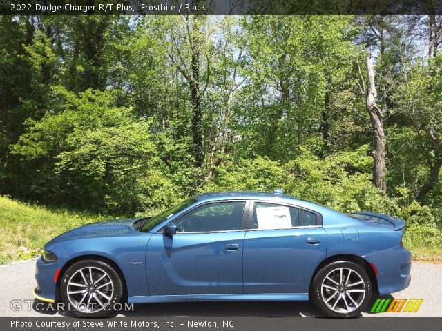 2022 Dodge Charger R/T Plus in Frostbite