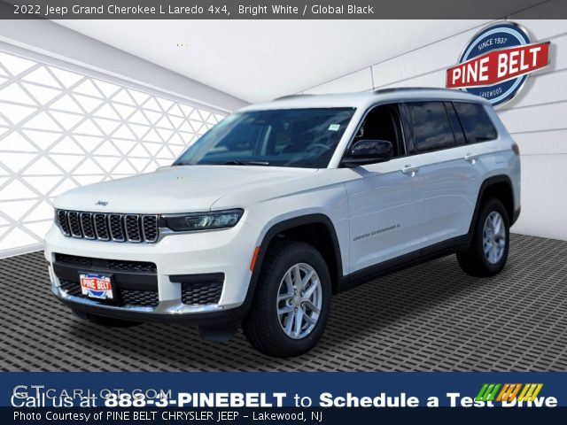 2022 Jeep Grand Cherokee L Laredo 4x4 in Bright White