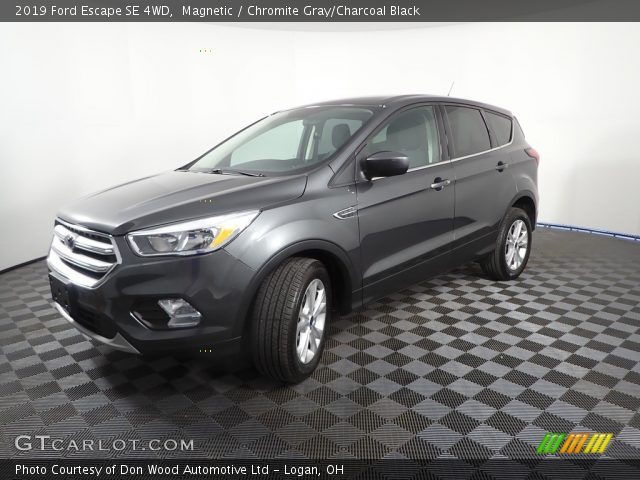 2019 Ford Escape SE 4WD in Magnetic