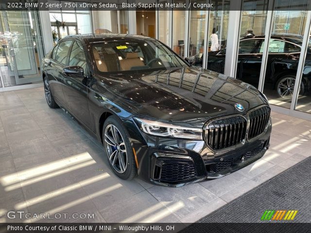 2022 BMW 7 Series 750i xDrive Sedan in Black Sapphire Metallic