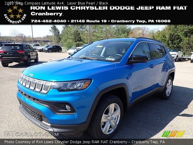 2022 Jeep Compass Latitude 4x4 in Laser Blue Pearl