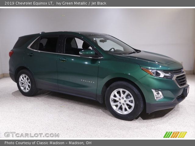 2019 Chevrolet Equinox LT in Ivy Green Metallic