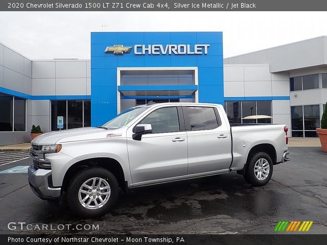 2020 Chevrolet Silverado 1500 LT Z71 Crew Cab 4x4 in Silver Ice Metallic