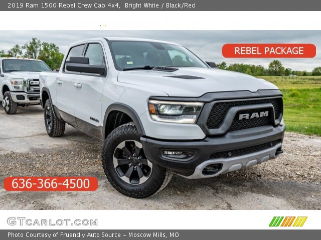 2019 Ram 1500 Rebel Crew Cab 4x4 in Bright White