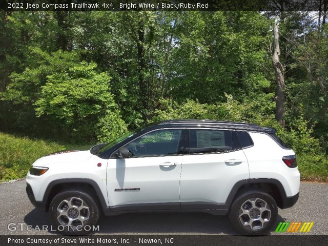 2022 Jeep Compass Trailhawk 4x4 in Bright White