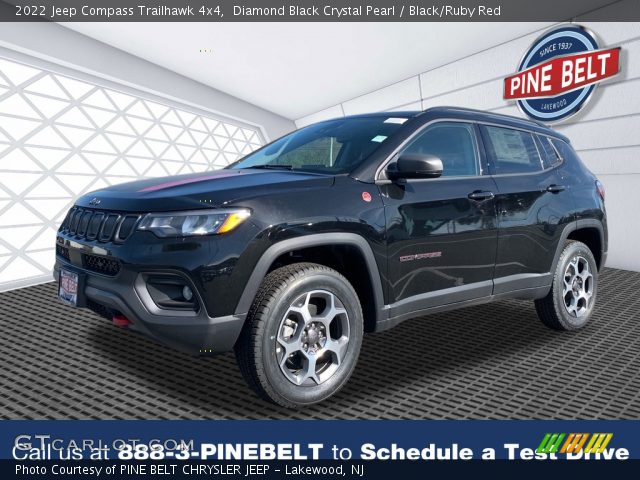 2022 Jeep Compass Trailhawk 4x4 in Diamond Black Crystal Pearl