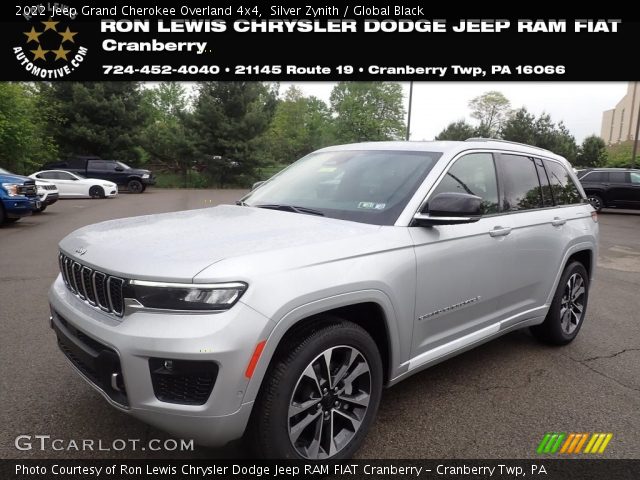 2022 Jeep Grand Cherokee Overland 4x4 in Silver Zynith