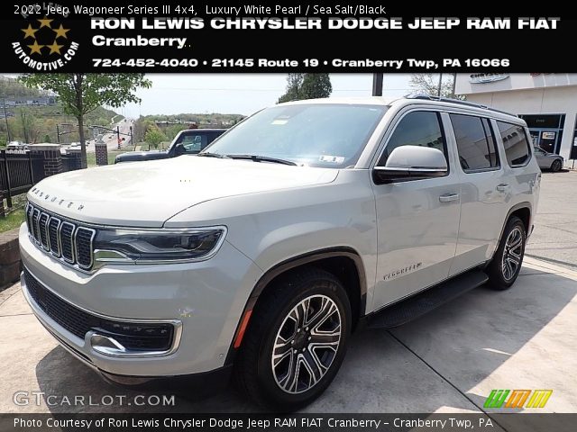 2022 Jeep Wagoneer Series III 4x4 in Luxury White Pearl
