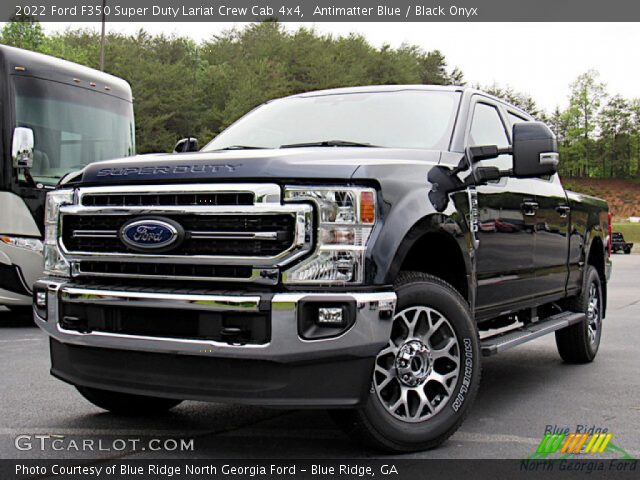 2022 Ford F350 Super Duty Lariat Crew Cab 4x4 in Antimatter Blue