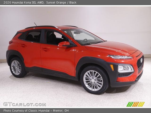 2020 Hyundai Kona SEL AWD in Sunset Orange