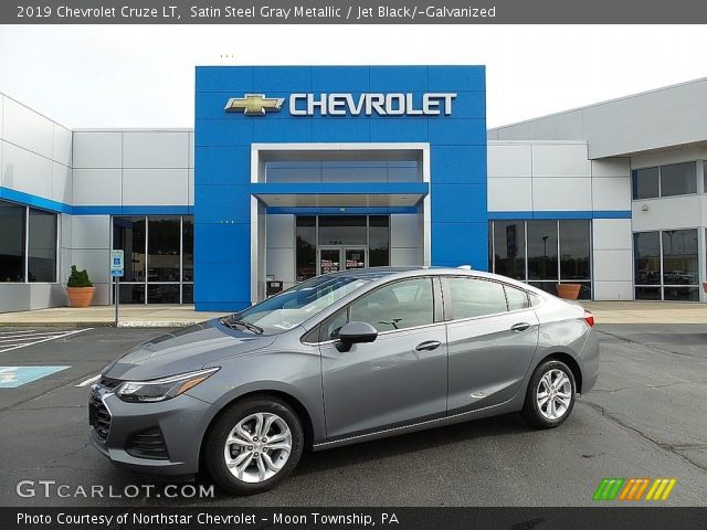 2019 Chevrolet Cruze LT in Satin Steel Gray Metallic