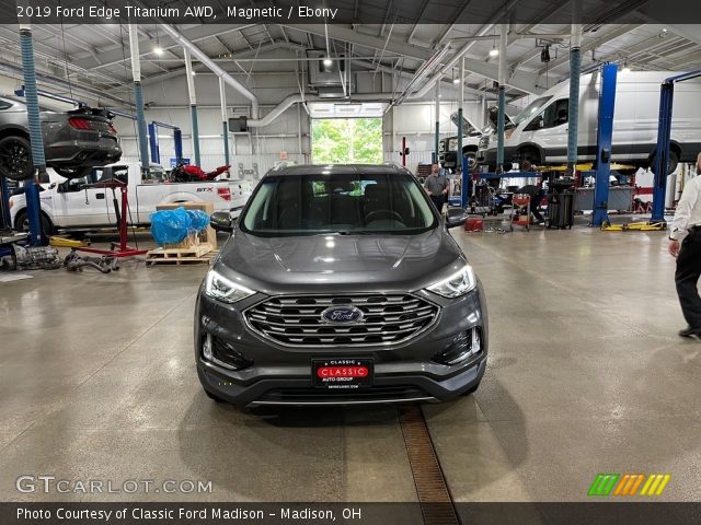 2019 Ford Edge Titanium AWD in Magnetic