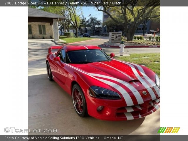 2005 Dodge Viper SRT-10 Hennesy Venom 750 in Viper Red