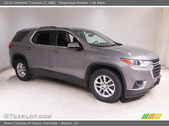 2018 Chevrolet Traverse LT AWD in Pepperdust Metallic