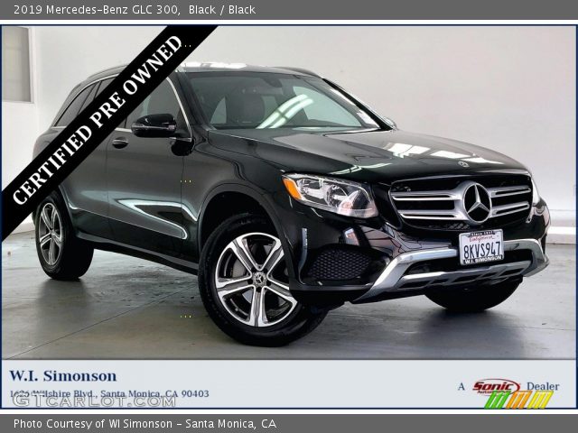 2019 Mercedes-Benz GLC 300 in Black