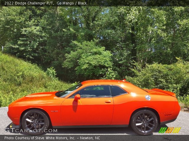2022 Dodge Challenger R/T in Go Mango
