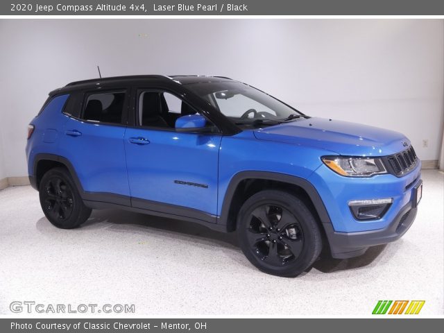 2020 Jeep Compass Altitude 4x4 in Laser Blue Pearl