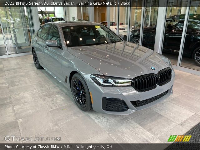 2022 BMW 5 Series 530i xDrive Sedan in Bernina Gray Metallic