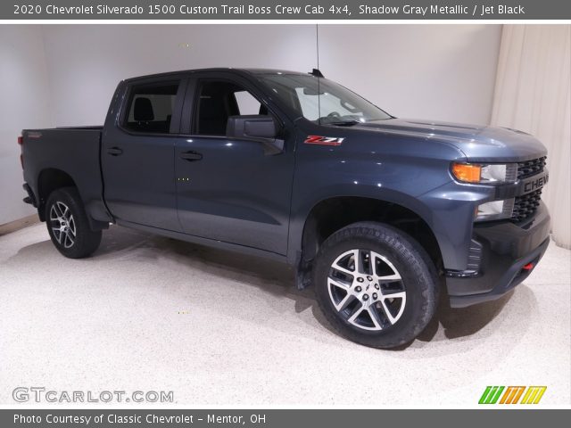 2020 Chevrolet Silverado 1500 Custom Trail Boss Crew Cab 4x4 in Shadow Gray Metallic