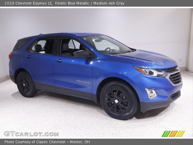 2019 Chevrolet Equinox LS in Kinetic Blue Metallic