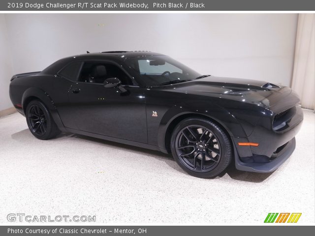2019 Dodge Challenger R/T Scat Pack Widebody in Pitch Black