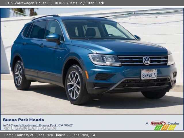 2019 Volkswagen Tiguan SE in Blue Silk Metallic