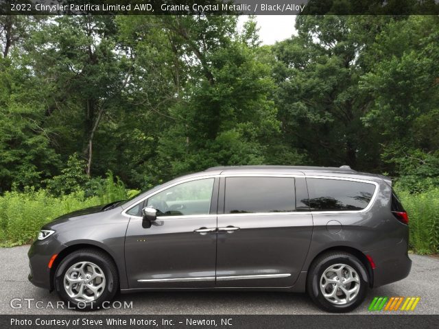 2022 Chrysler Pacifica Limited AWD in Granite Crystal Metallic