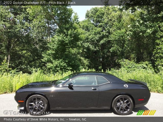 2022 Dodge Challenger R/T in Pitch Black