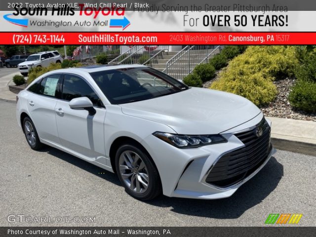 2022 Toyota Avalon XLE in Wind Chill Pearl