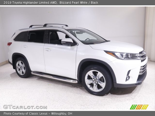 2019 Toyota Highlander Limited AWD in Blizzard Pearl White