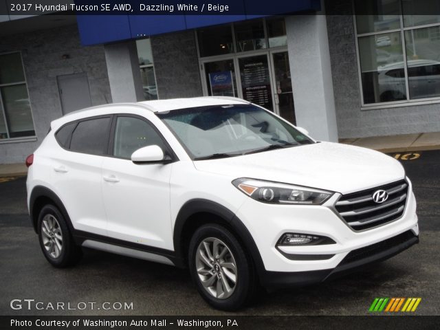 2017 Hyundai Tucson SE AWD in Dazzling White