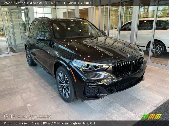 2022 BMW X5 xDrive40i in Black Sapphire Metallic