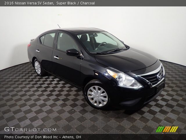 2016 Nissan Versa SV Sedan in Super Black