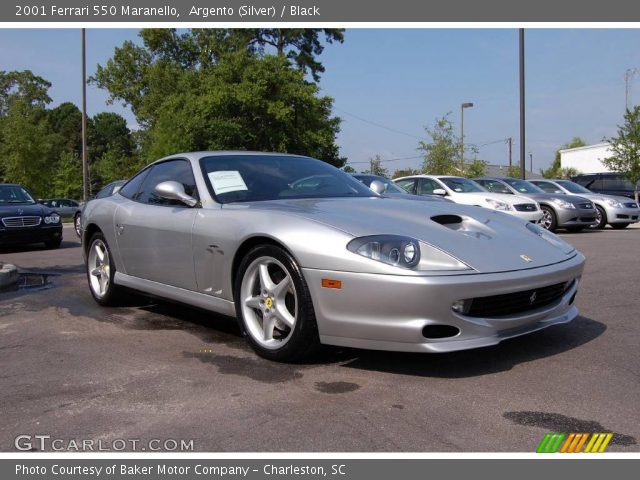 2001 Ferrari 550 Maranello in Argento (Silver)