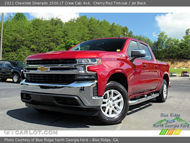 2021 Chevrolet Silverado 1500 LT Crew Cab 4x4 in Cherry Red Tintcoat