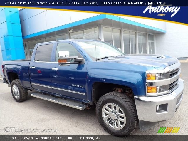 2019 Chevrolet Silverado 2500HD LTZ Crew Cab 4WD in Deep Ocean Blue Metallic