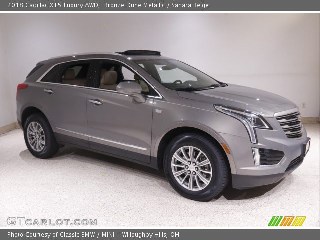 2018 Cadillac XT5 Luxury AWD in Bronze Dune Metallic