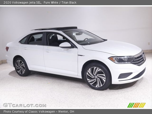 2020 Volkswagen Jetta SEL in Pure White