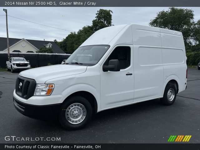 2014 Nissan NV 2500 HD S in Glacier White