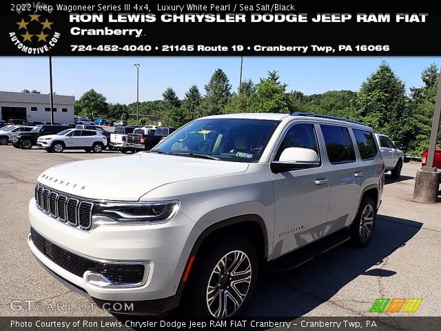2022 Jeep Wagoneer Series III 4x4 in Luxury White Pearl