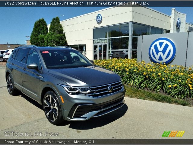 2022 Volkswagen Tiguan SEL R-Line 4Motion in Platinum Gray Metallic