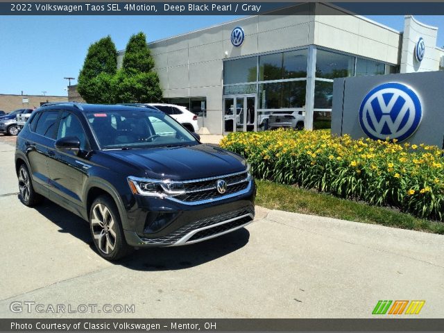 2022 Volkswagen Taos SEL 4Motion in Deep Black Pearl