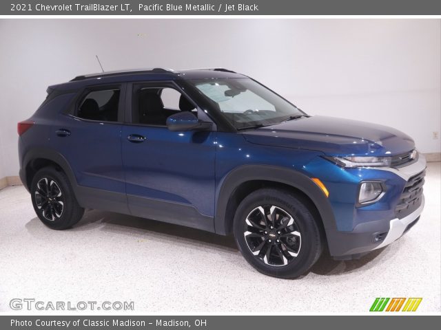 2021 Chevrolet Trailblazer LT in Pacific Blue Metallic