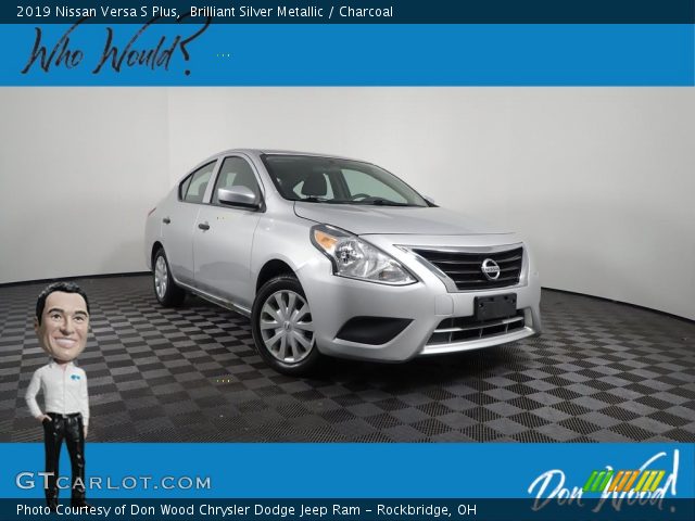 2019 Nissan Versa S Plus in Brilliant Silver Metallic