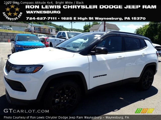 2022 Jeep Compass Altitude 4x4 in Bright White