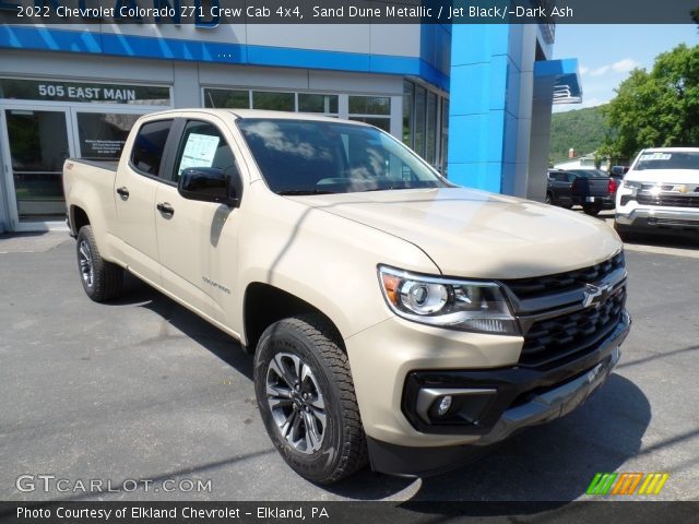 2022 Chevrolet Colorado Z71 Crew Cab 4x4 in Sand Dune Metallic