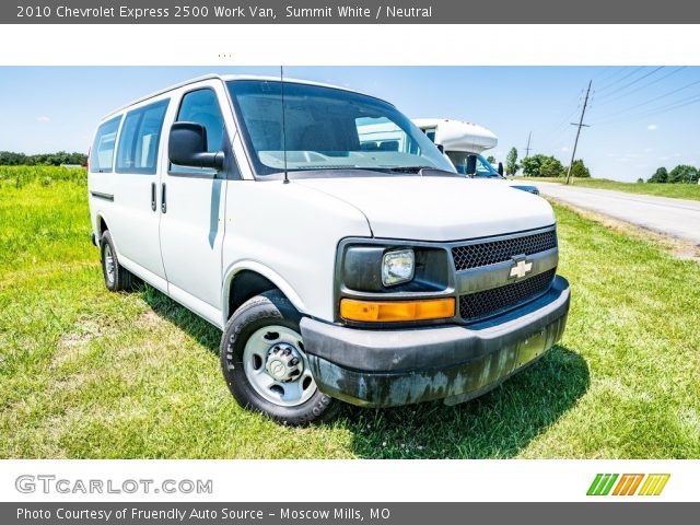 2010 Chevrolet Express 2500 Work Van in Summit White