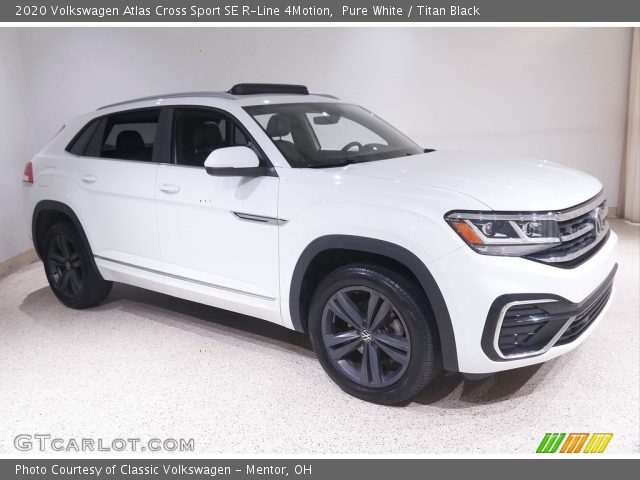 2020 Volkswagen Atlas Cross Sport SE R-Line 4Motion in Pure White
