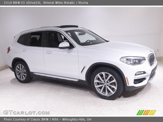 2019 BMW X3 xDrive30i in Mineral White Metallic